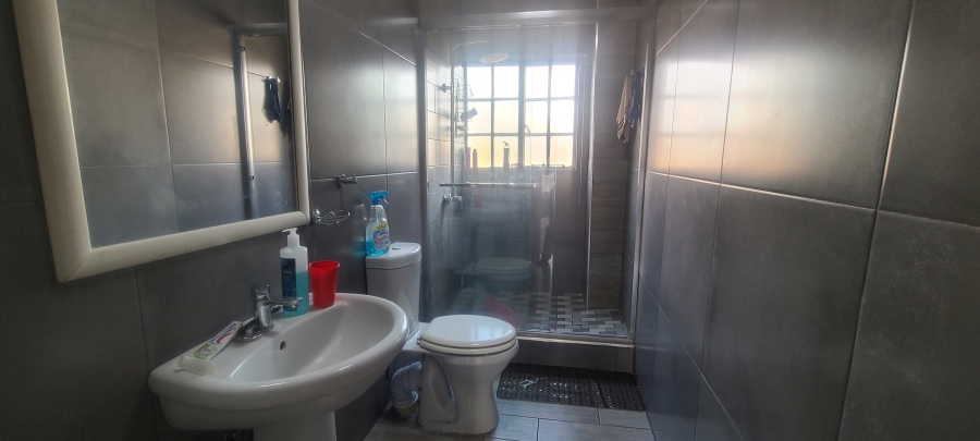 4 Bedroom Property for Sale in Eden Glen Gauteng