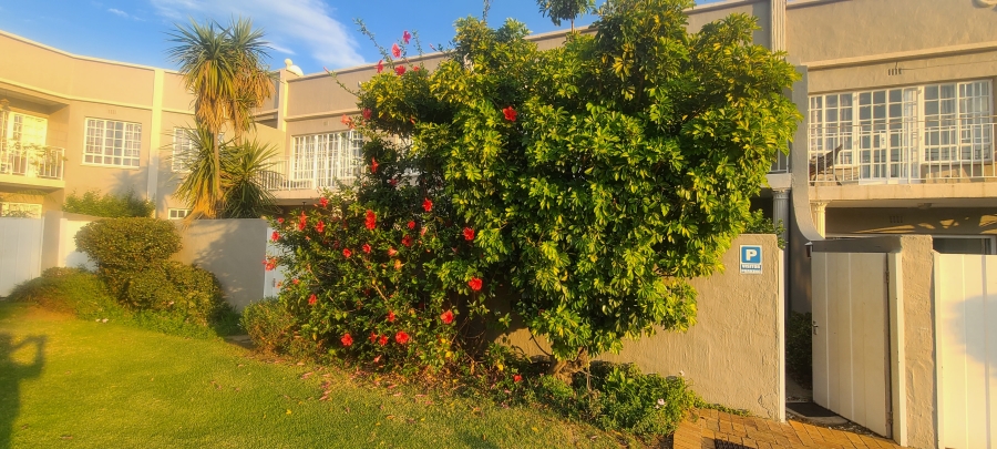 4 Bedroom Property for Sale in Eden Glen Gauteng