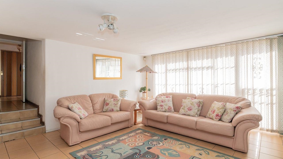 4 Bedroom Property for Sale in Rembrandt Park Gauteng