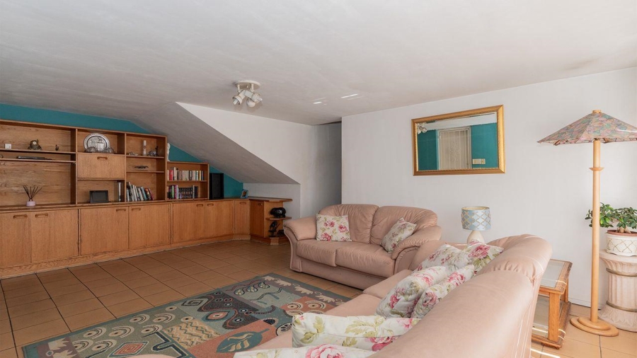 4 Bedroom Property for Sale in Rembrandt Park Gauteng