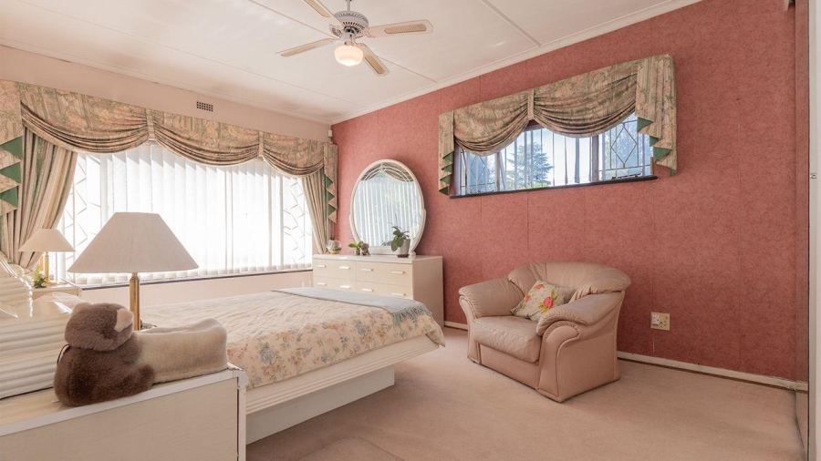 4 Bedroom Property for Sale in Rembrandt Park Gauteng