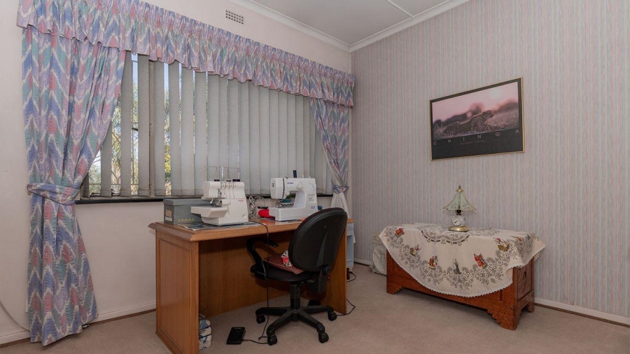 4 Bedroom Property for Sale in Rembrandt Park Gauteng