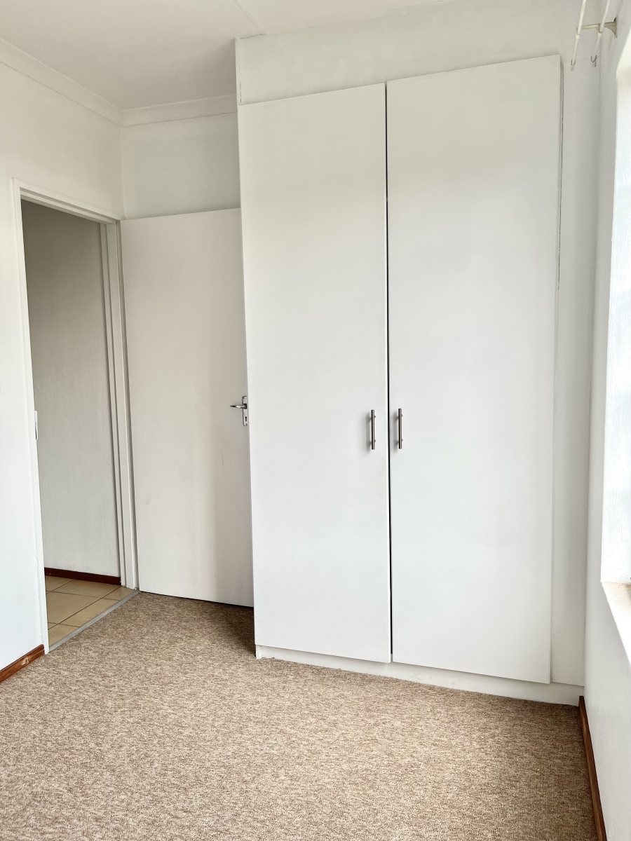 3 Bedroom Property for Sale in Erand Gardens Gauteng