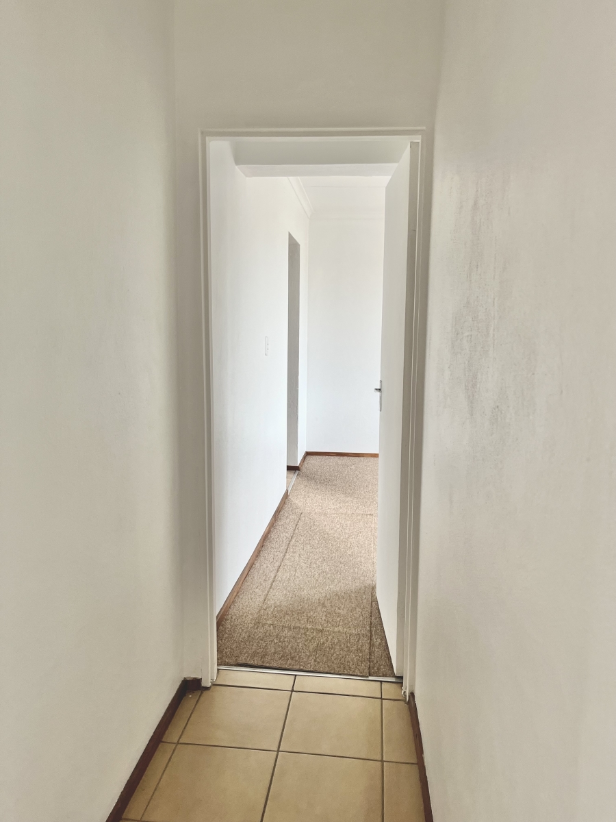 3 Bedroom Property for Sale in Erand Gardens Gauteng