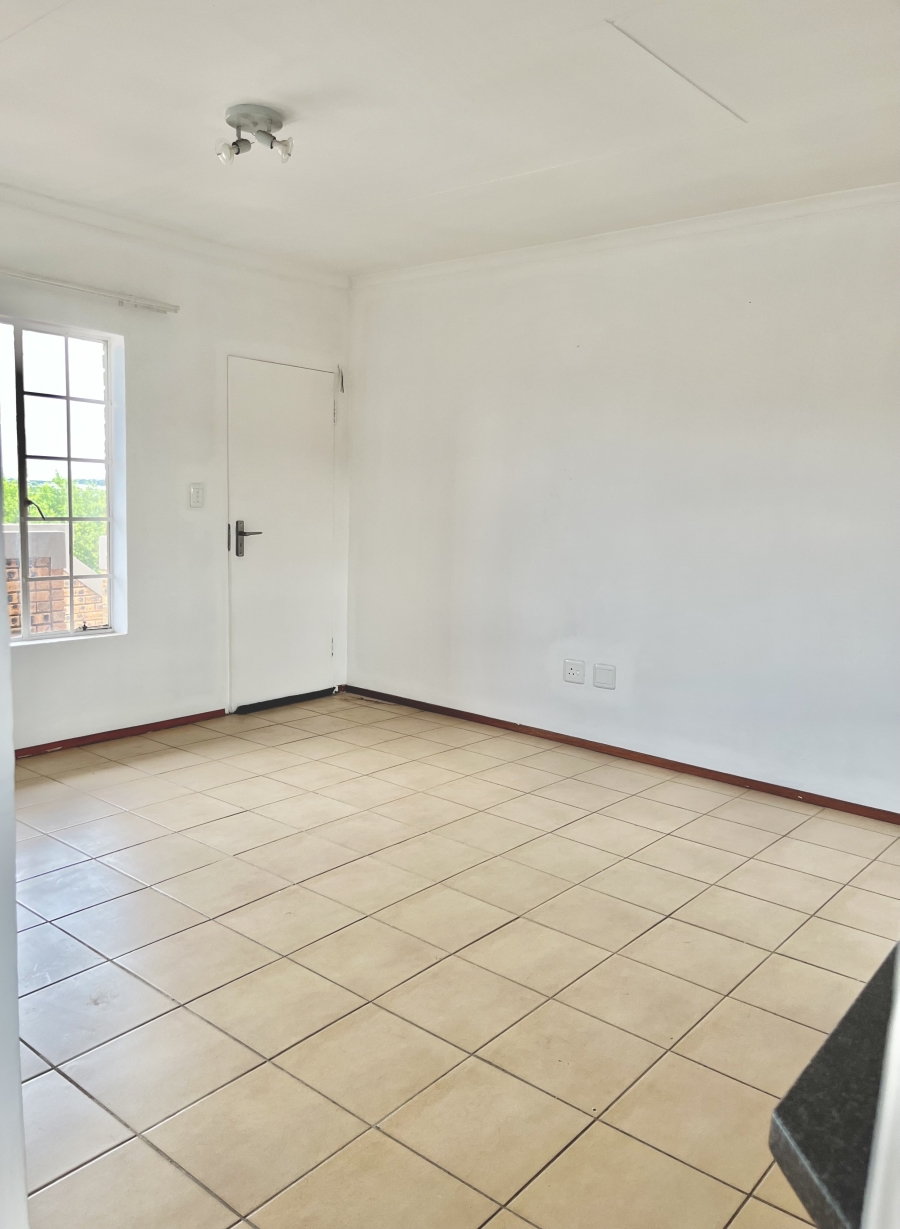 3 Bedroom Property for Sale in Erand Gardens Gauteng