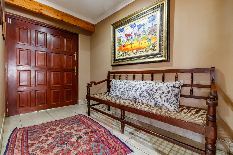 4 Bedroom Property for Sale in Glen Austin Gauteng