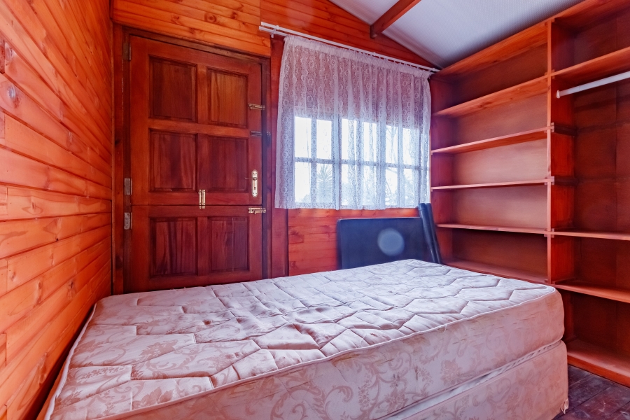 4 Bedroom Property for Sale in Glen Austin Gauteng