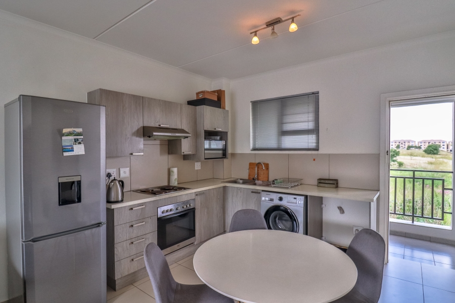 1 Bedroom Property for Sale in Erand Gardens Gauteng