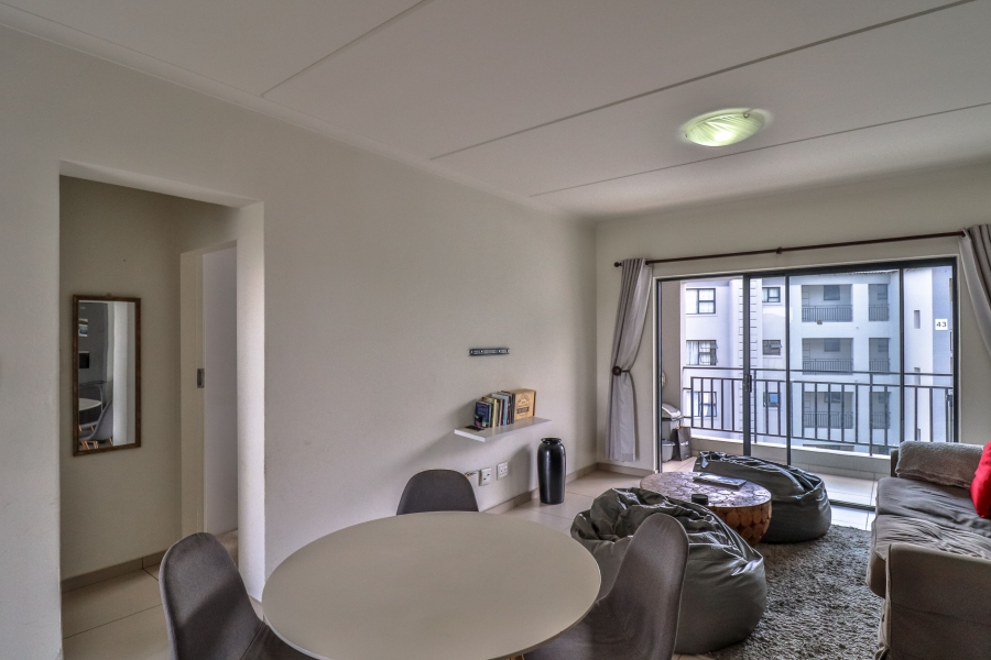 1 Bedroom Property for Sale in Erand Gardens Gauteng