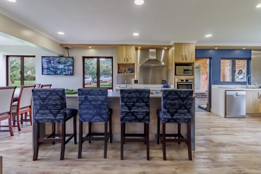 4 Bedroom Property for Sale in Glen Austin Gauteng