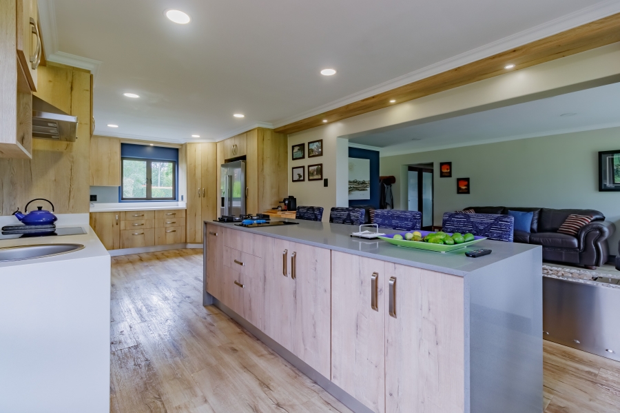 4 Bedroom Property for Sale in Glen Austin Gauteng