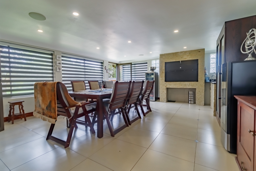 4 Bedroom Property for Sale in Glen Austin Gauteng