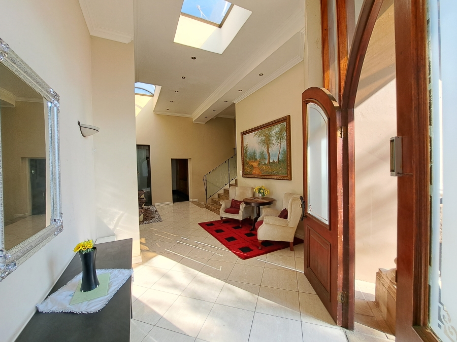 5 Bedroom Property for Sale in Morningside Gauteng