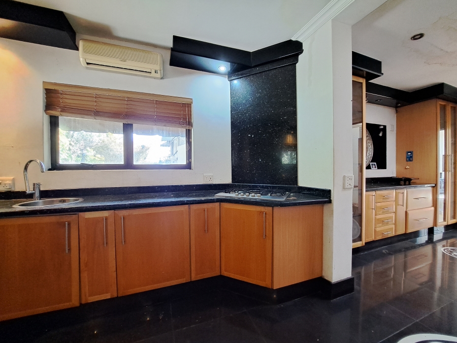 5 Bedroom Property for Sale in Morningside Gauteng