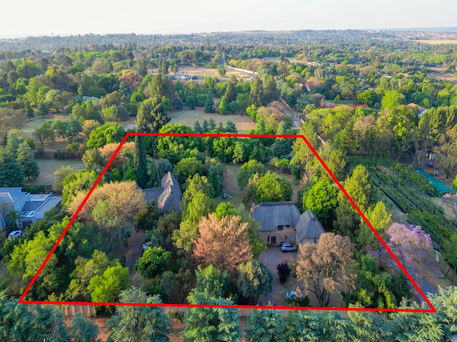 9 Bedroom Property for Sale in Glen Austin Gauteng