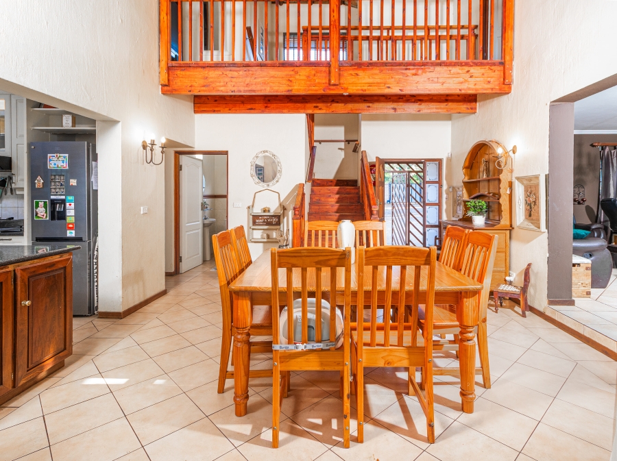 9 Bedroom Property for Sale in Glen Austin Gauteng