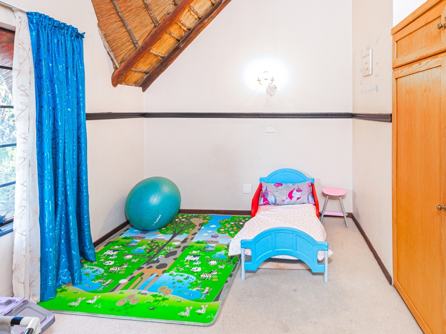 9 Bedroom Property for Sale in Glen Austin Gauteng