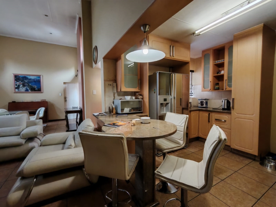 3 Bedroom Property for Sale in Three Rivers Proper Gauteng