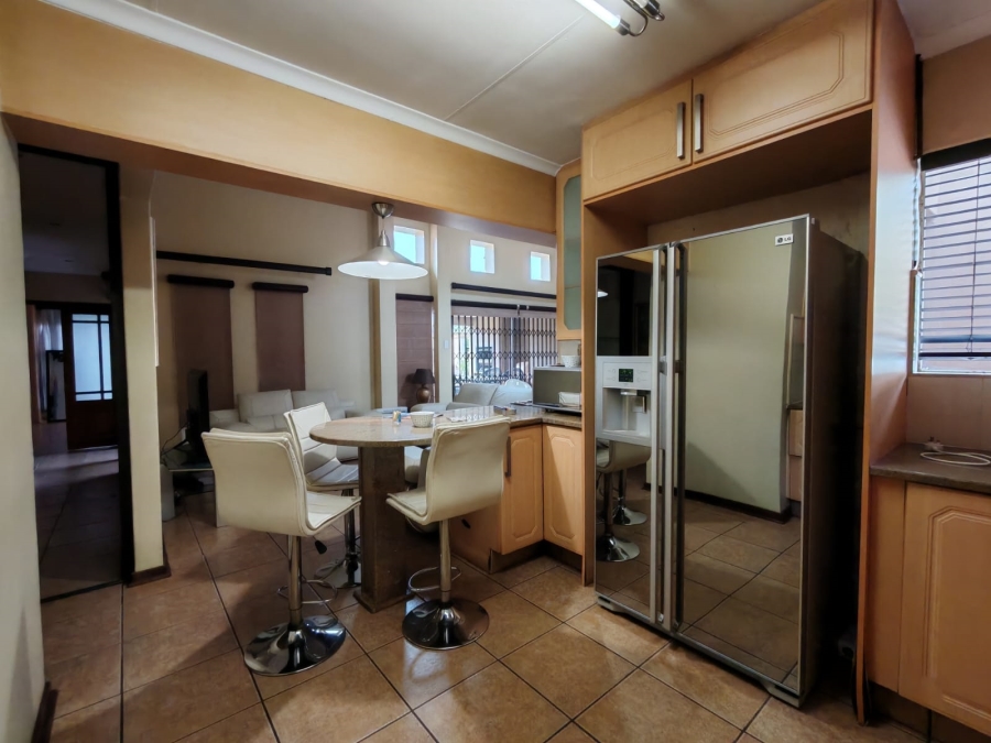 3 Bedroom Property for Sale in Three Rivers Proper Gauteng