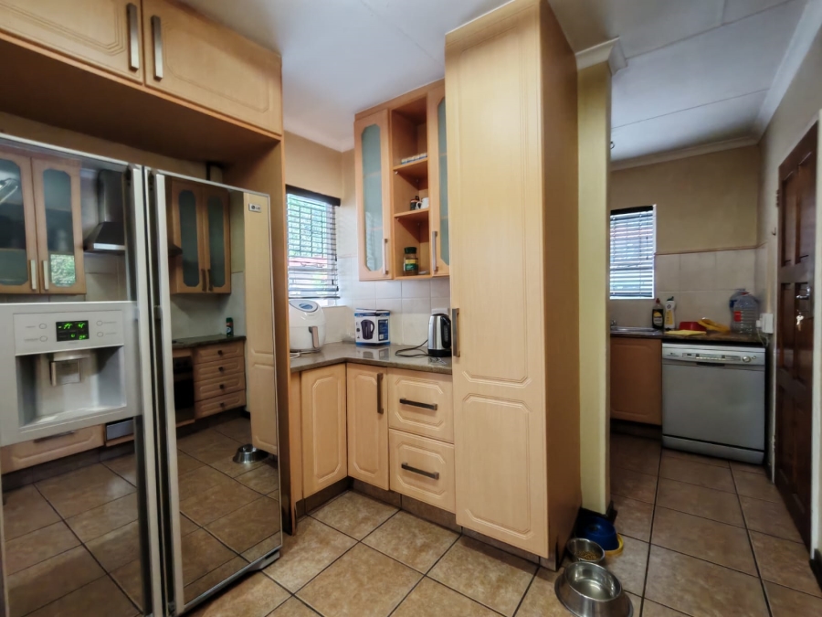 3 Bedroom Property for Sale in Three Rivers Proper Gauteng