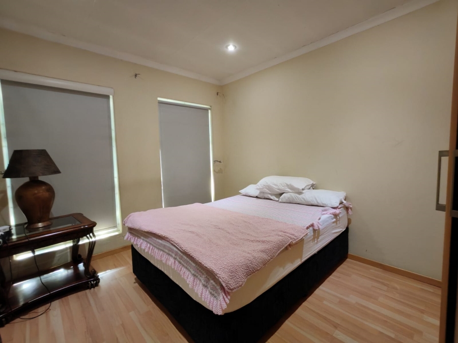 3 Bedroom Property for Sale in Three Rivers Proper Gauteng