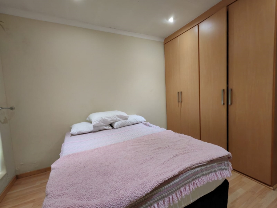 3 Bedroom Property for Sale in Three Rivers Proper Gauteng