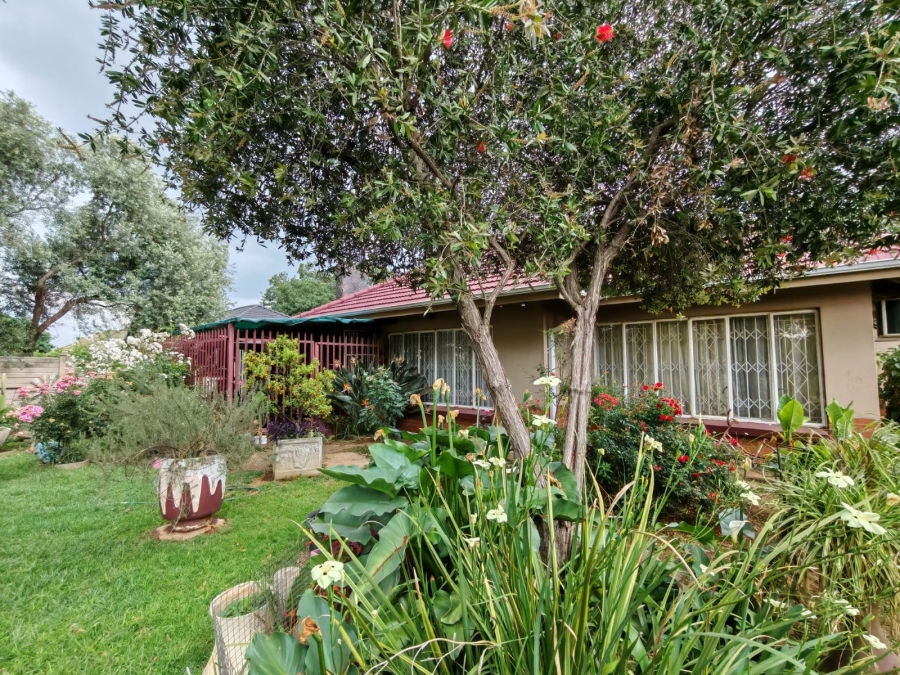 3 Bedroom Property for Sale in Three Rivers Gauteng