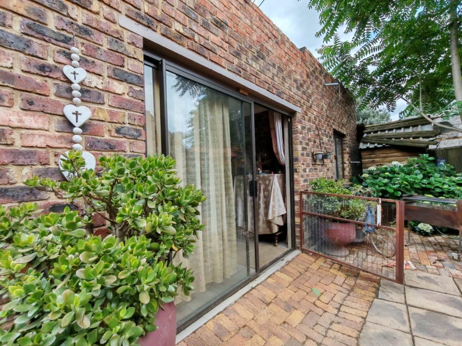 3 Bedroom Property for Sale in Three Rivers Gauteng
