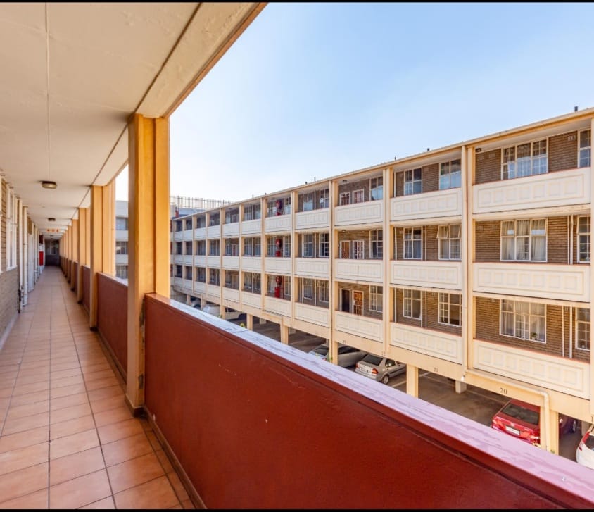 2 Bedroom Property for Sale in Benoni Central Gauteng