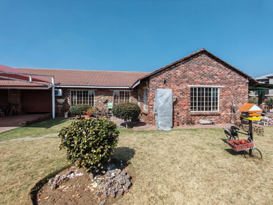 2 Bedroom Property for Sale in Riversdale Gauteng