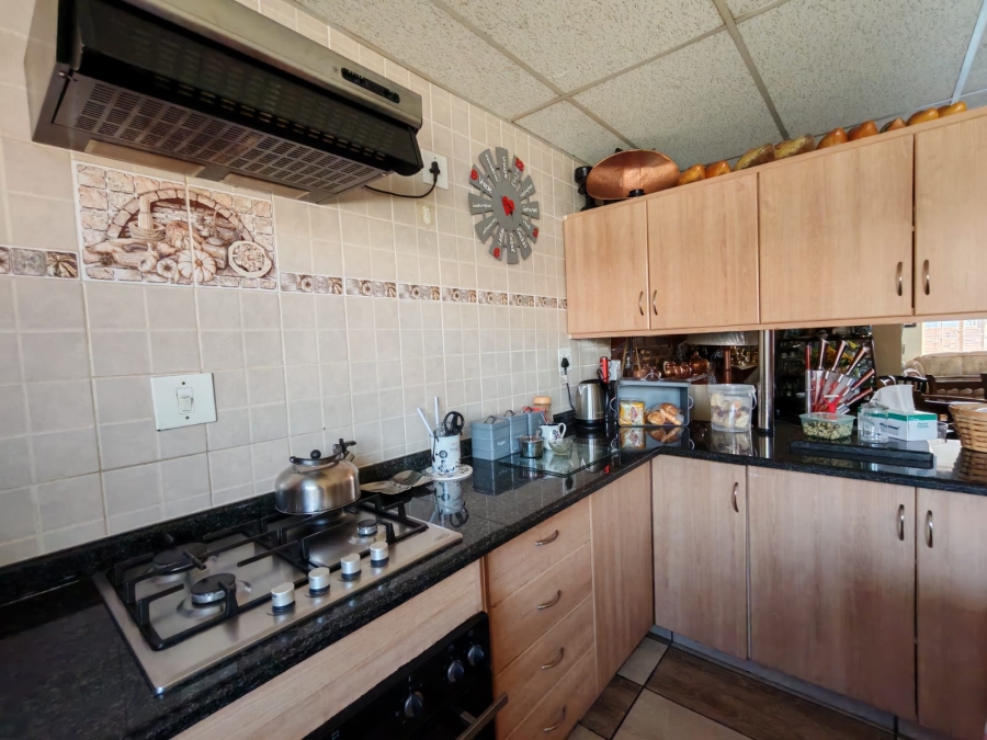 2 Bedroom Property for Sale in Riversdale Gauteng