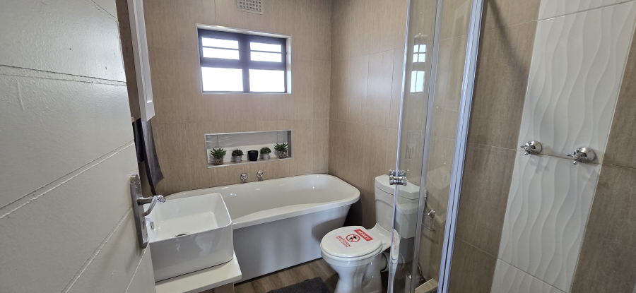 3 Bedroom Property for Sale in Roodepark Eco Estate Gauteng