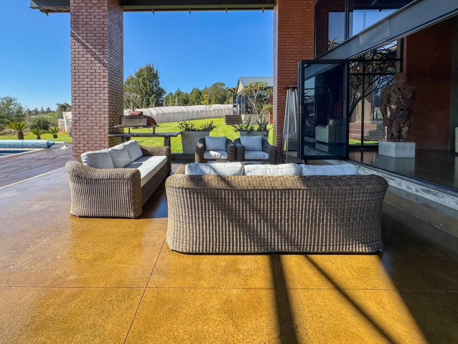 8 Bedroom Property for Sale in Blue Saddle Ranches Gauteng