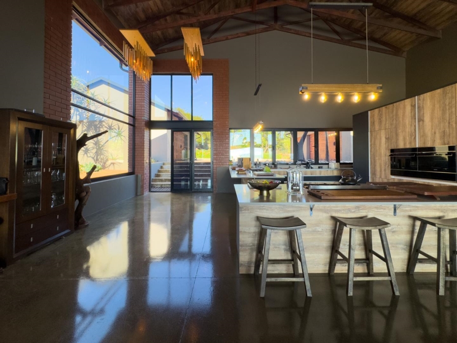 8 Bedroom Property for Sale in Blue Saddle Ranches Gauteng