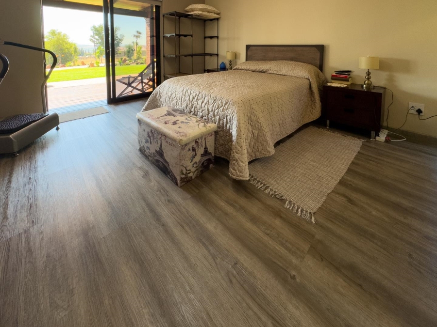 8 Bedroom Property for Sale in Blue Saddle Ranches Gauteng