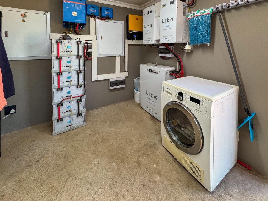 8 Bedroom Property for Sale in Blue Saddle Ranches Gauteng