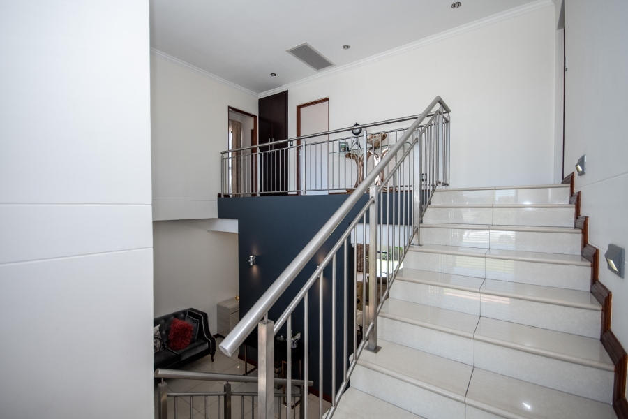 4 Bedroom Property for Sale in Waterfall Country Village Gauteng