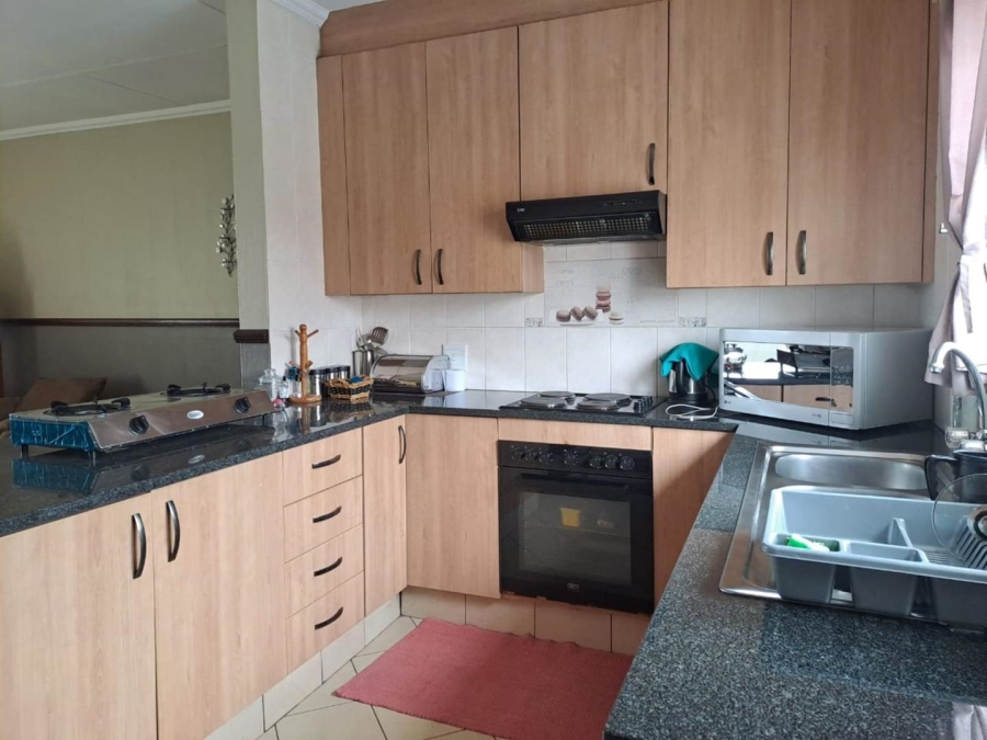 2 Bedroom Property for Sale in Dalpark Gauteng