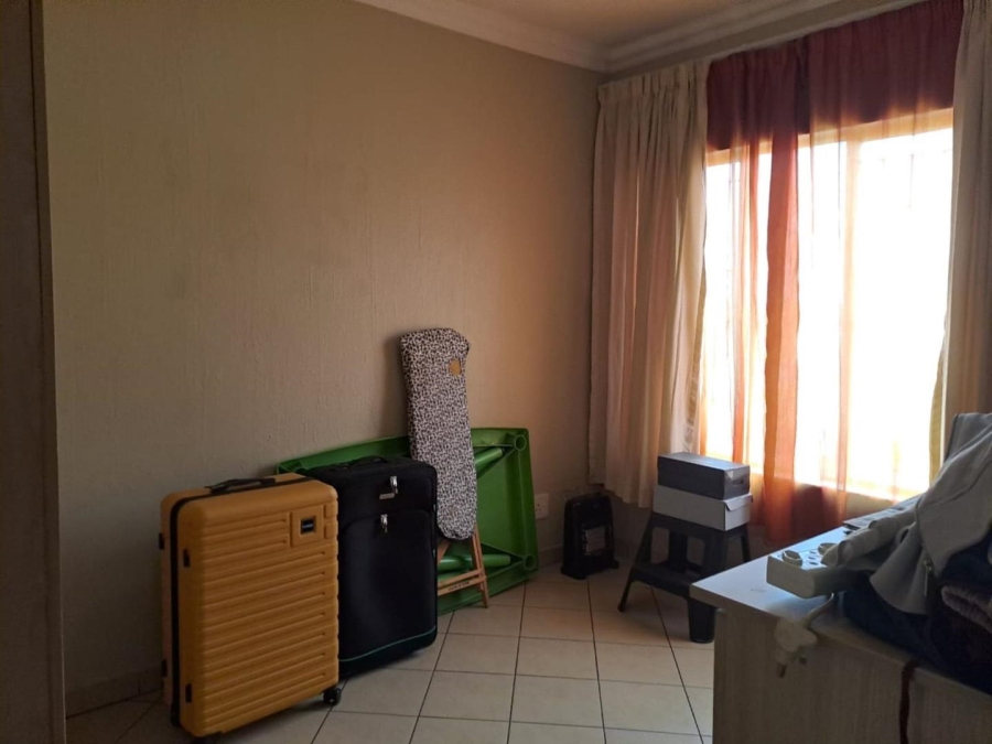 2 Bedroom Property for Sale in Dalpark Gauteng
