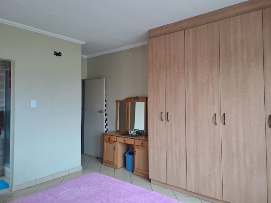 2 Bedroom Property for Sale in Dalpark Gauteng
