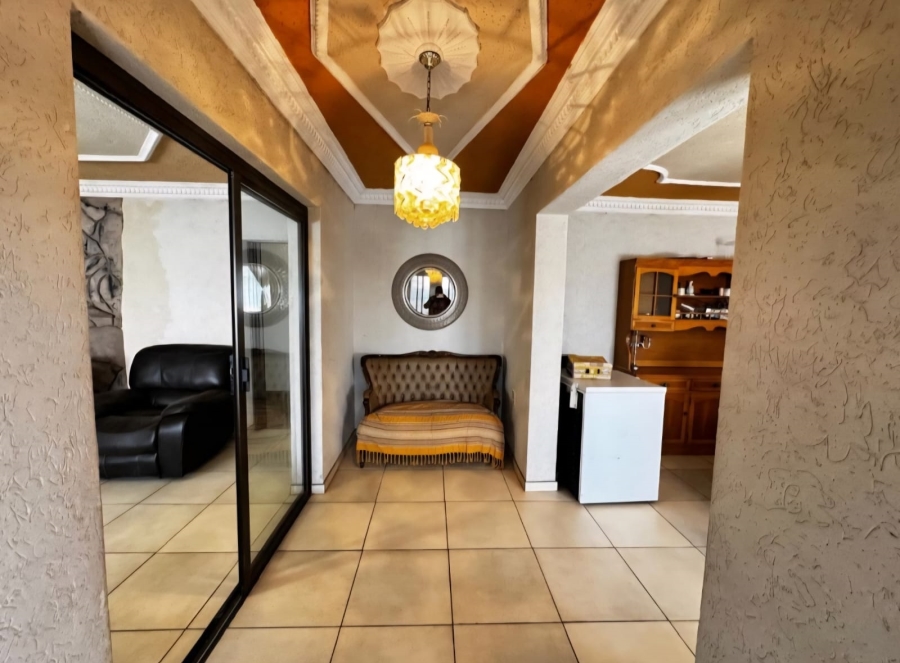4 Bedroom Property for Sale in Selcourt Gauteng