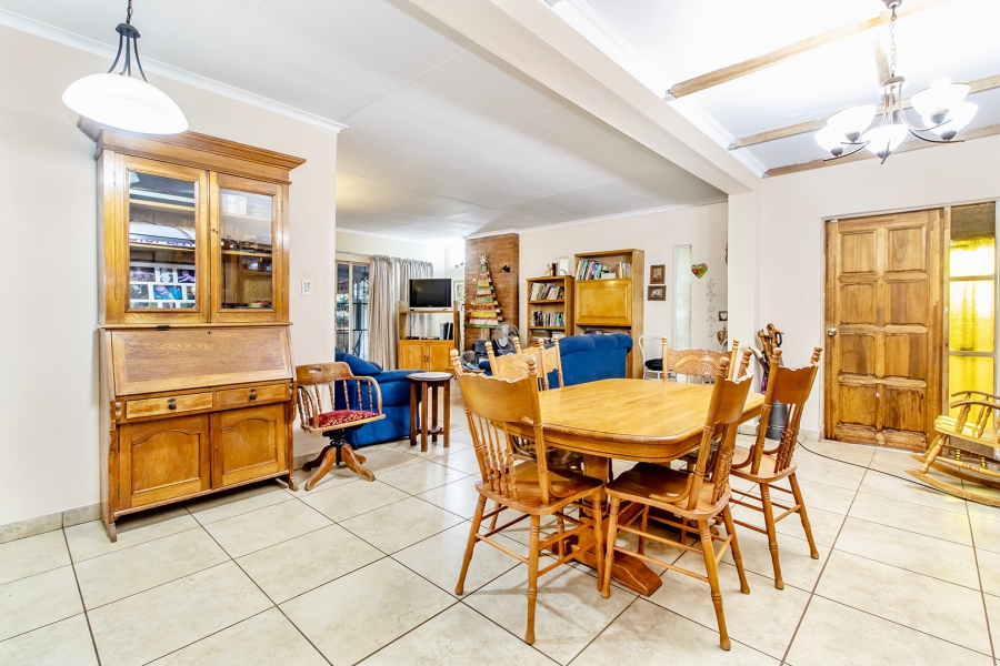 4 Bedroom Property for Sale in The Orchards Gauteng