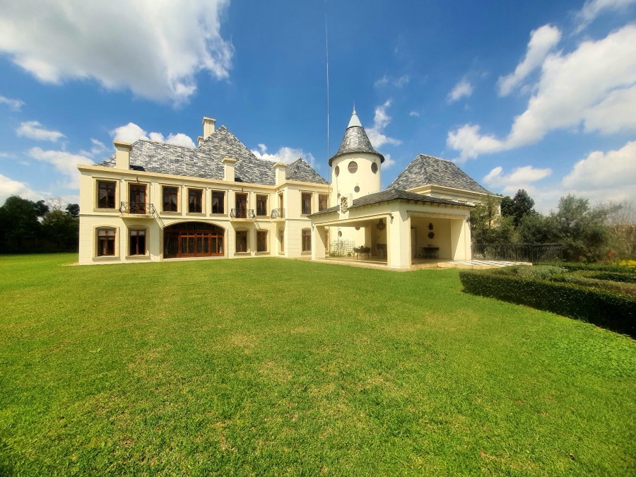 8 Bedroom Property for Sale in Mooikloof Equestrian Estate Gauteng