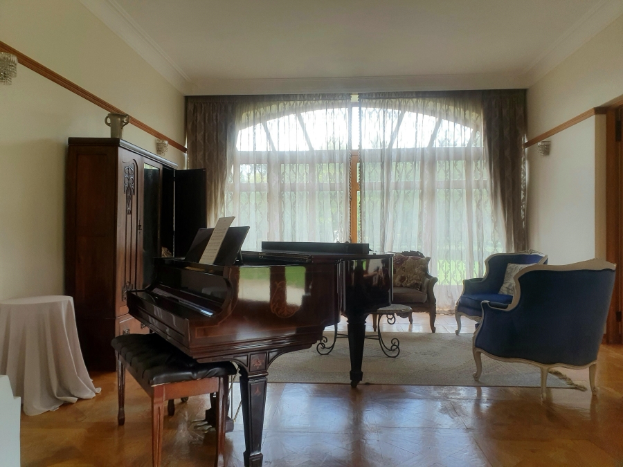 8 Bedroom Property for Sale in Mooikloof Equestrian Estate Gauteng