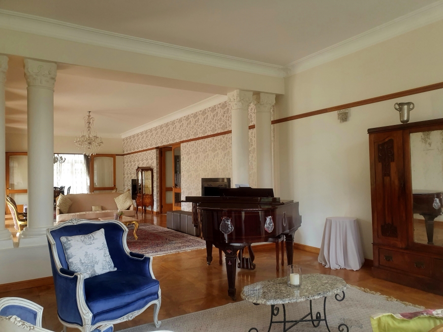 8 Bedroom Property for Sale in Mooikloof Equestrian Estate Gauteng