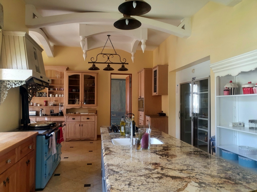 8 Bedroom Property for Sale in Mooikloof Equestrian Estate Gauteng