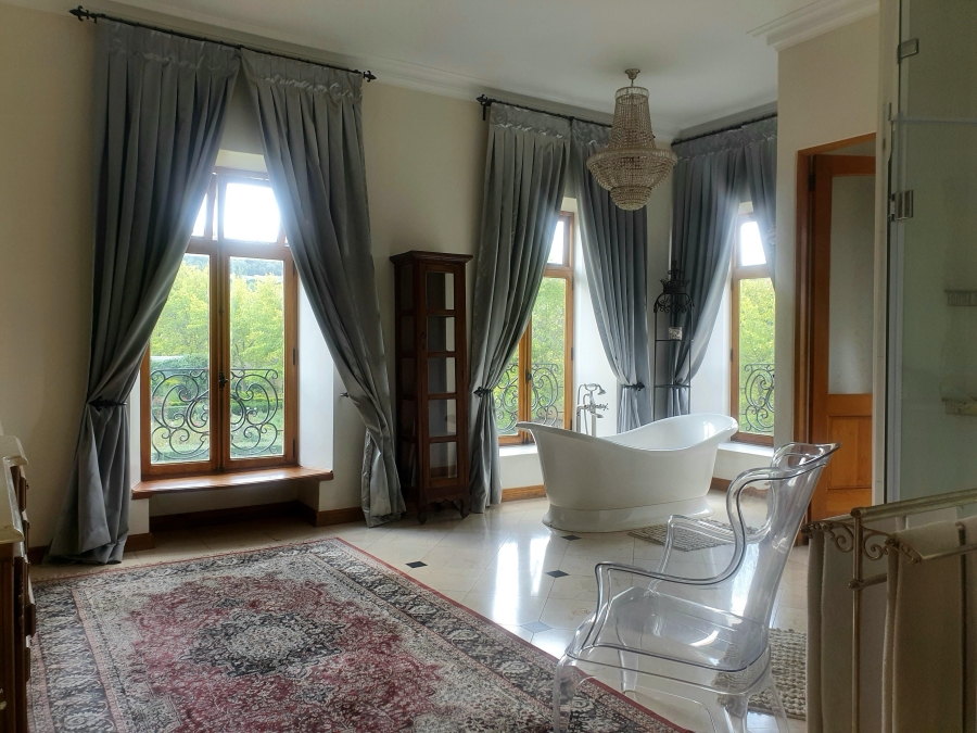 8 Bedroom Property for Sale in Mooikloof Equestrian Estate Gauteng