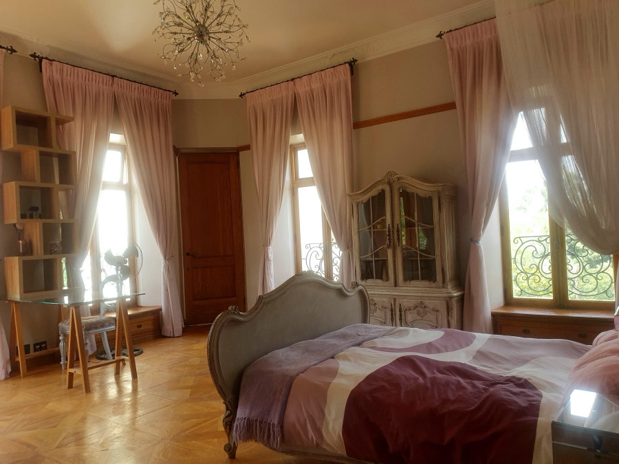 8 Bedroom Property for Sale in Mooikloof Equestrian Estate Gauteng