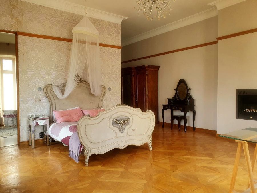 8 Bedroom Property for Sale in Mooikloof Equestrian Estate Gauteng