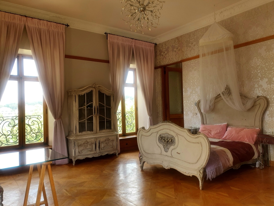 8 Bedroom Property for Sale in Mooikloof Equestrian Estate Gauteng